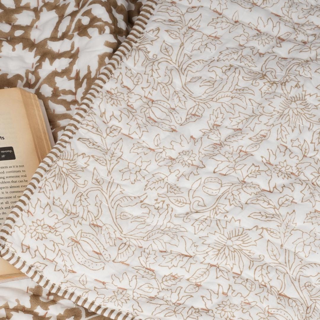 Floral Cotton Quilt – Farmhouse Lightweight Quilted Blanket
