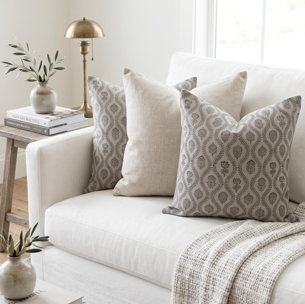Floral Pillow Cover – Farmhouse Decorative Throw Pillow