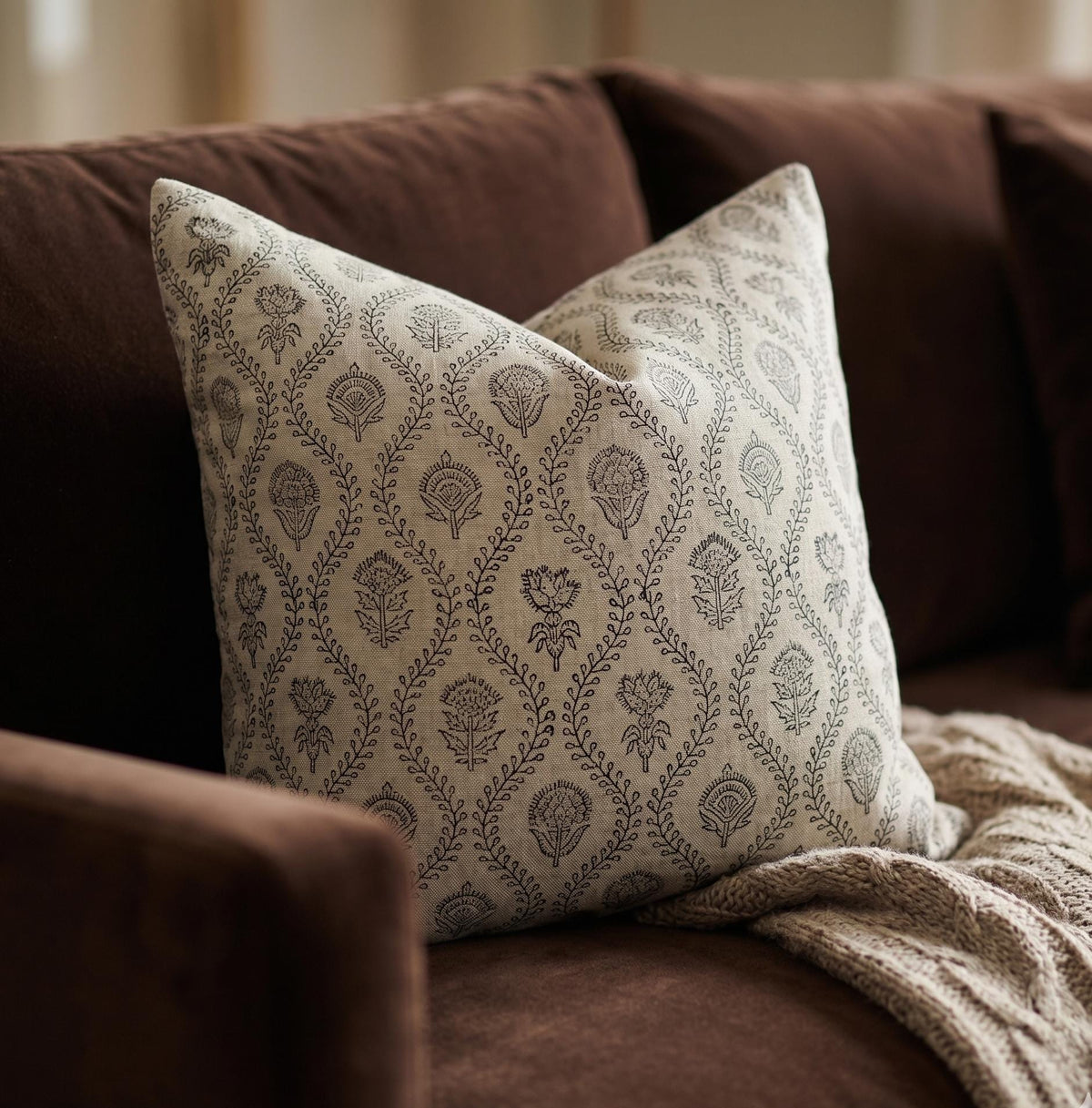 Floral Pillow Cover – Farmhouse Decorative Throw Pillow